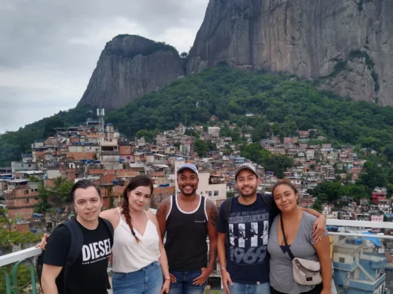 favela tour 4 - 